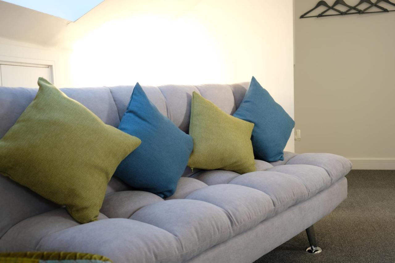Rosemary House Brs Airport Accommodation Winford المظهر الخارجي الصورة