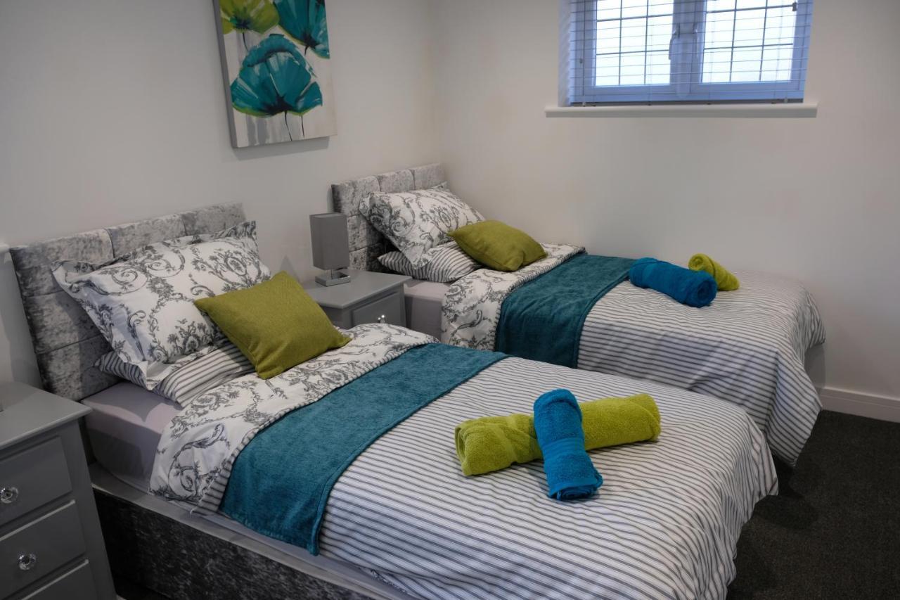Rosemary House Brs Airport Accommodation Winford المظهر الخارجي الصورة